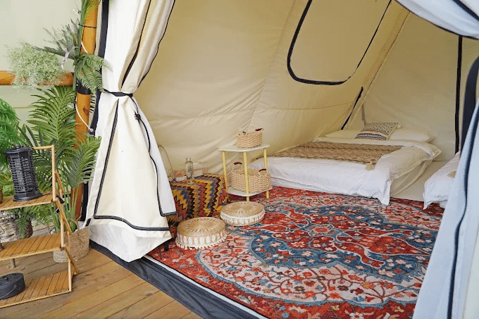 從午後抵達到夜晚微醺，在苗栗叢林開始 Glamping 過一場不用準備的懶人露營