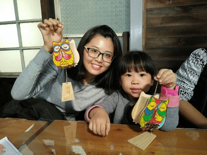 午後走在嘉義街頭,從公園樹影到木都街景串成一條剛剛好的嘉義必去景點路線