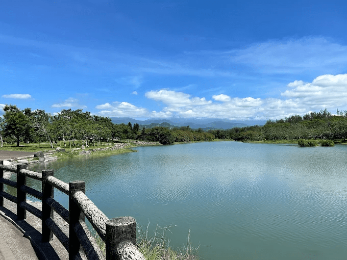 把一天交給台東的山海與湖水,從加路蘭出發,走進白鷺鷥湖的森林靜謐