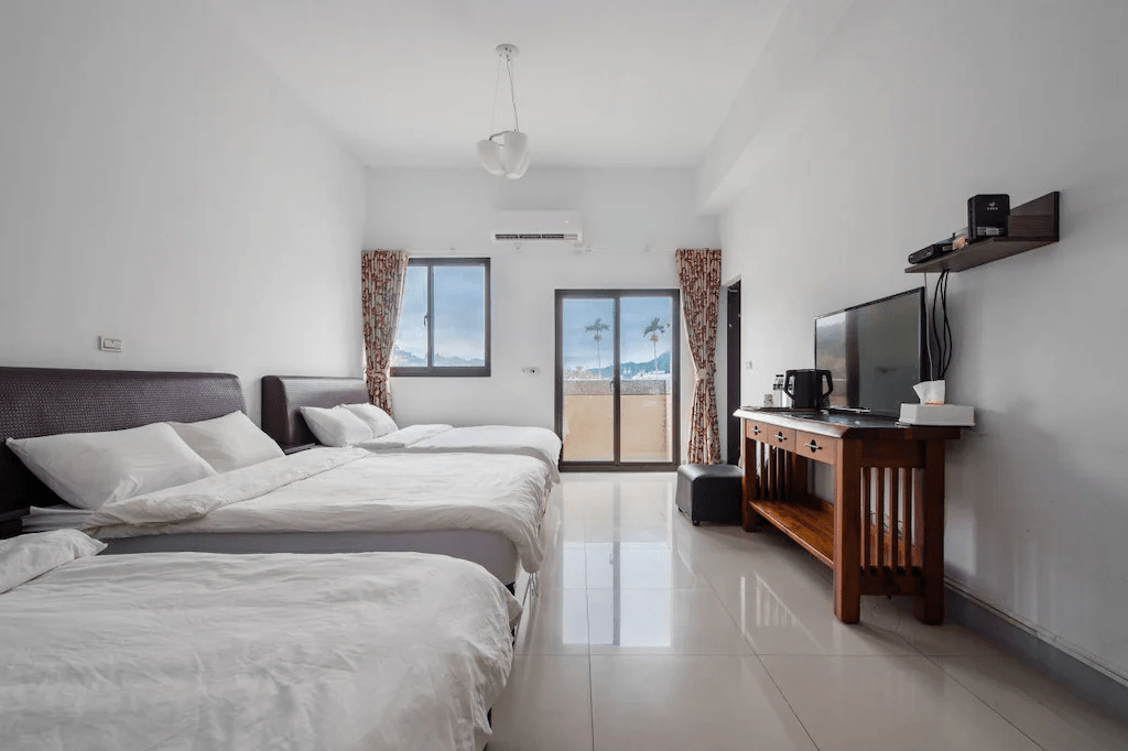 當草莓季在苗栗大湖展開，順著山城節奏走一段剛剛好的冬季旅程