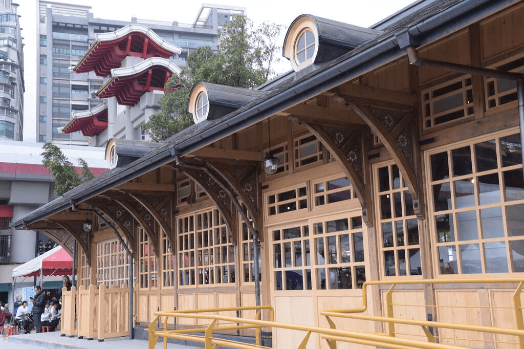 走一趟北投溫泉的漫遊路線，用散步與泡湯把城市時間慢慢放下