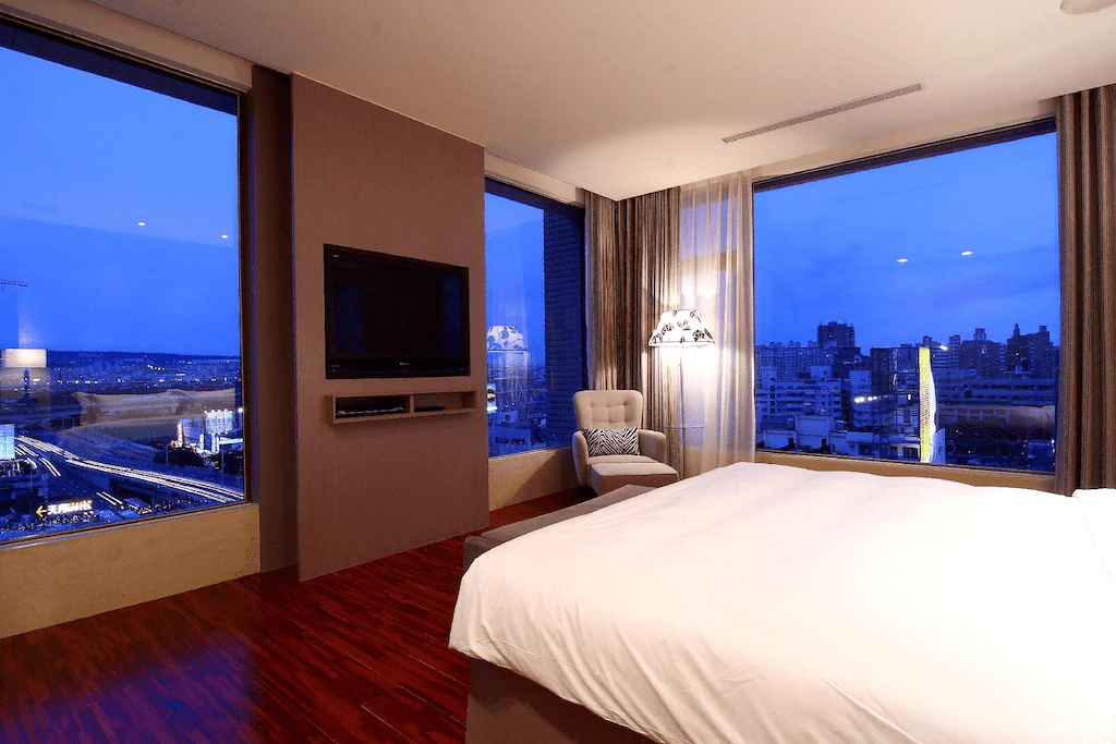 在台中住進城市的日常裡，讓住宿成為旅程最溫柔的開始