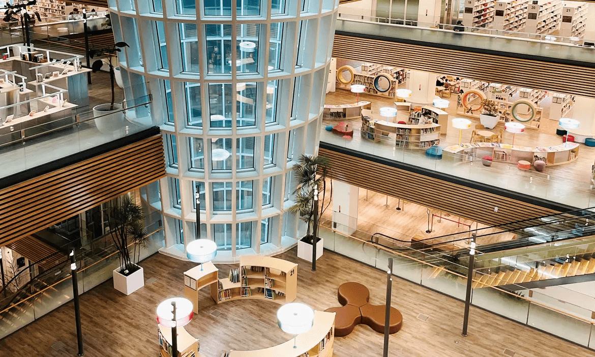 當文青把城市當成書頁，從北到南慢慢走進全台最美圖書館