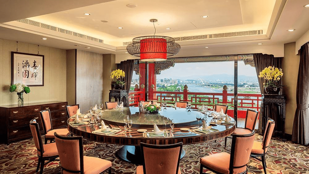 圓山大飯店餐廳精緻的餐點與優雅的用餐環境