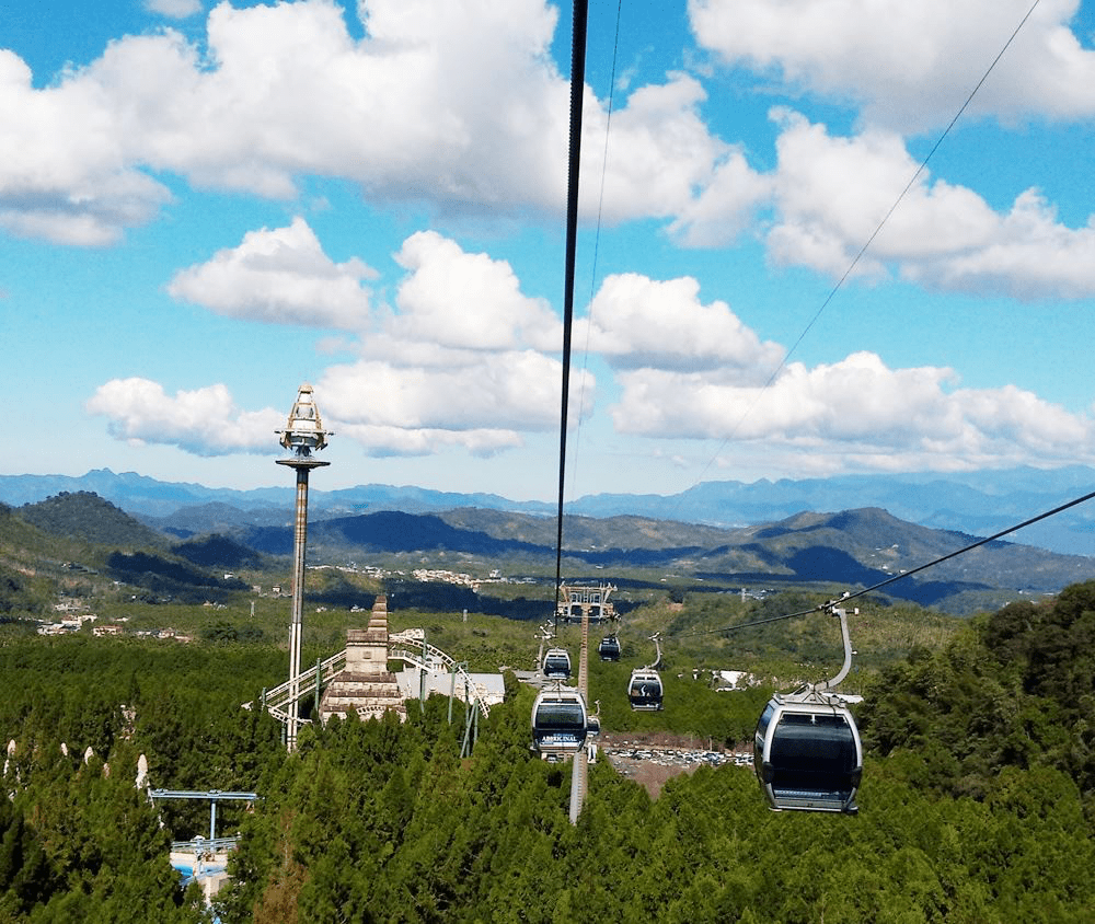 把腳步交給空中軌道，一趟日月潭纜車旅程，收藏從高處俯瞰的靜謐風景