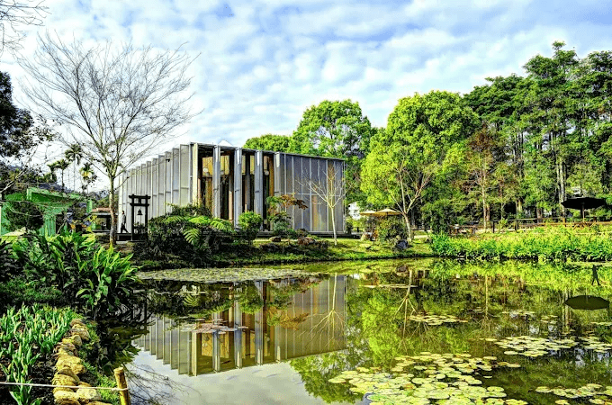 當午後光線落進南投埔里,小鎮景點、酒廠散步與一晚好住的旅行就這樣展開