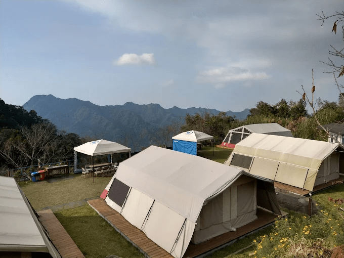 苗栗露營怎麼選才舒服？跟著山景與空氣節奏住進適合自己的露營體驗