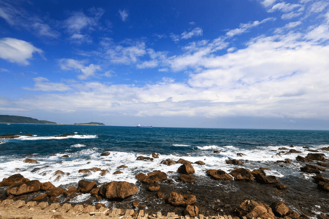 在北海岸的海風與山線，慢慢走、慢慢看，為生活留一段不被打擾的空白