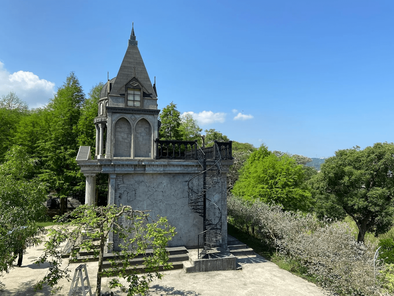愛麗絲的天空室內與戶外多樣場景