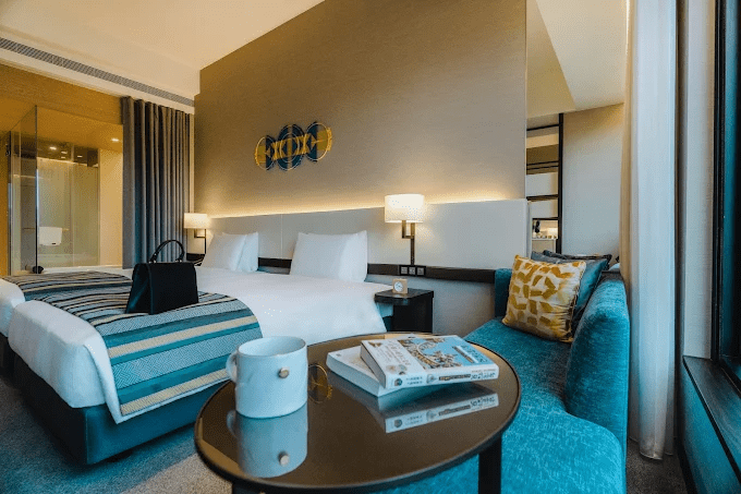 從台北車站到信義夜景之間,挑一間交通便利的飯店,把旅行過成一段順走的日常