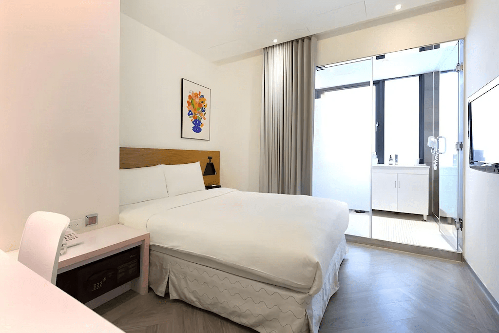 從台北車站到信義夜景之間,挑一間交通便利的飯店,把旅行過成一段順走的日常