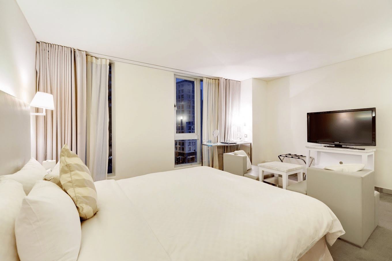 在台北的一抹純白裡停下腳步,入住喜瑞飯店,讓旅行回到剛剛好的節奏