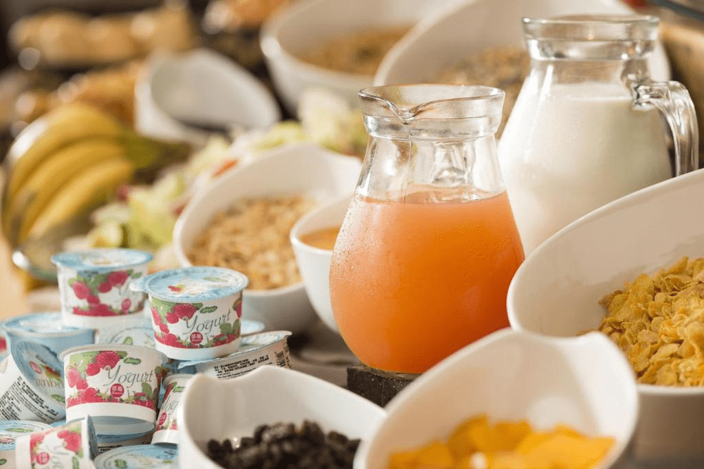 午後抵達礁溪，把鞋脫下來泡進房內溫泉，捷絲旅剛好接住這段旅程