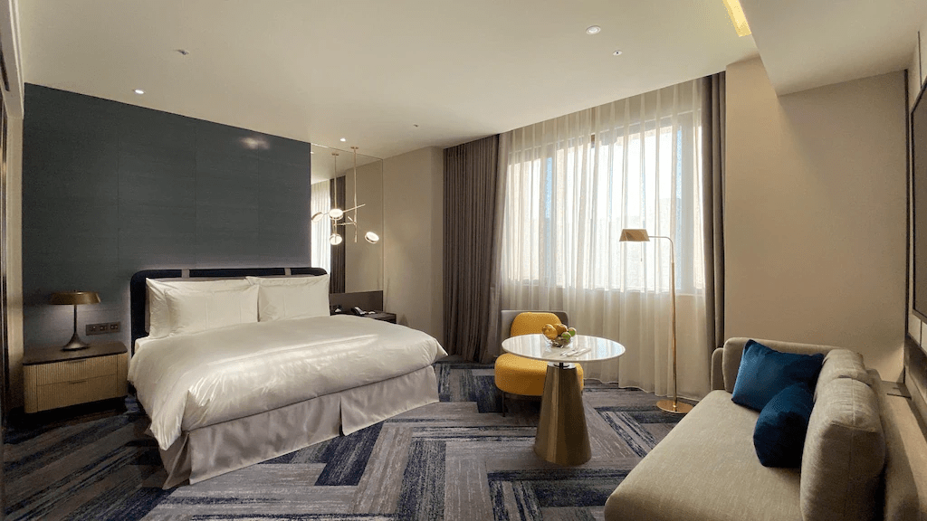 不趕行程的一晚落在桃園,親子住宿、城市飯店與過境休息的實用選擇