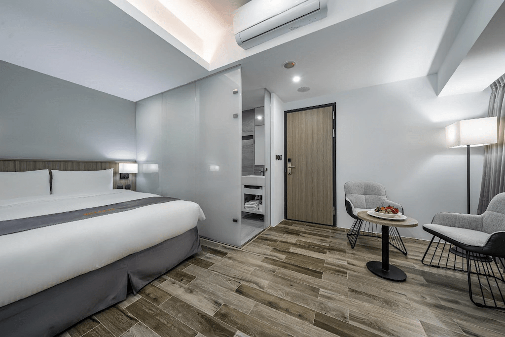 不趕行程的一晚落在桃園,親子住宿、城市飯店與過境休息的實用選擇