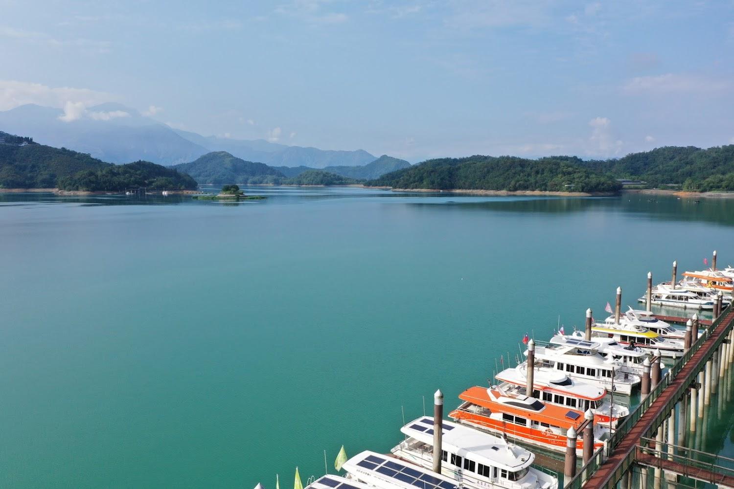 2026 日月潭住宿推薦：山慕藝旅、藍天水灣等 5 大美學民宿，深度體驗湖光山色的慢活之美