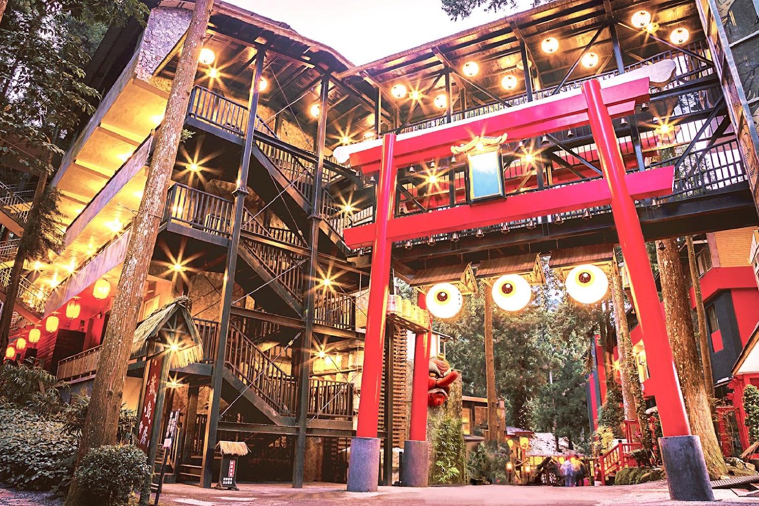 【2026溪頭住宿推薦】童話木屋與妖怪村的奇幻之旅！明山森林會舘與5間療癒系森林旅宿大公開