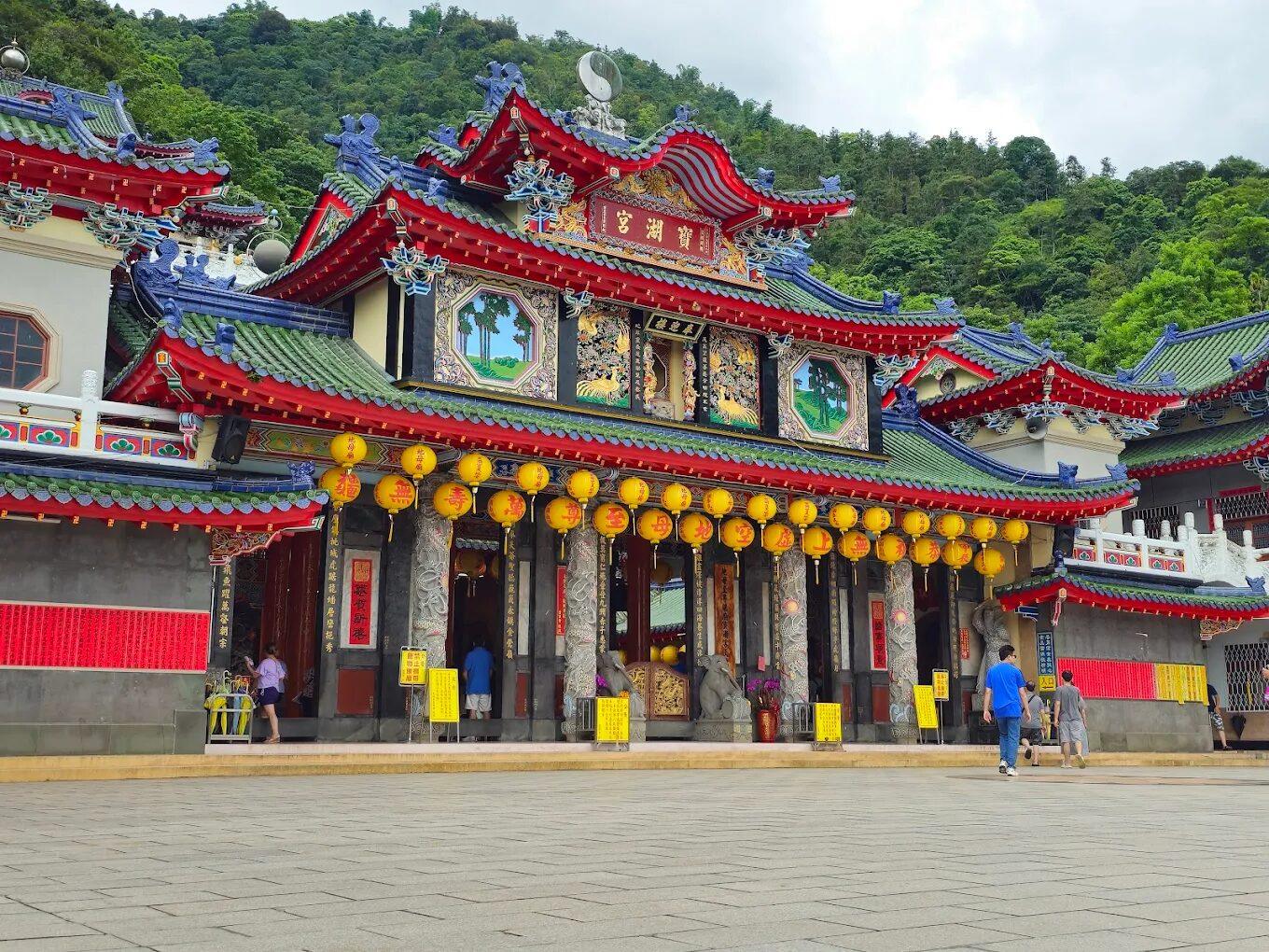 2026南投埔里旅遊推薦》地母廟、巧克力城堡必訪！山城美景與美食一日遊攻略