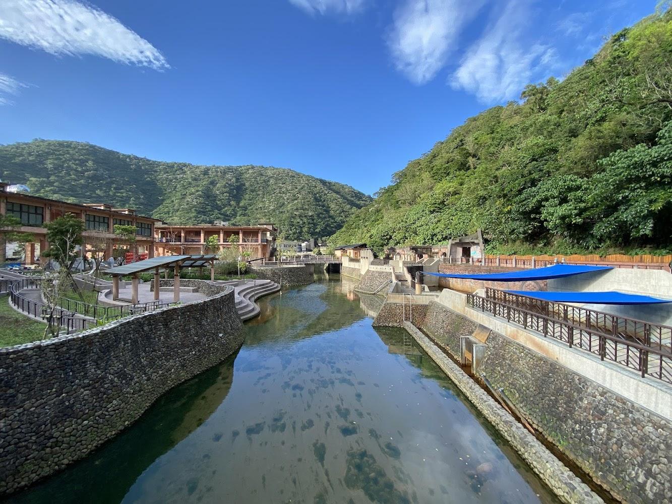 2026夏日降溫神器！蘇澳冷泉公園爆紅「世界級奇泉」，在地人揭22°C天然氣泡SPA正確泡法