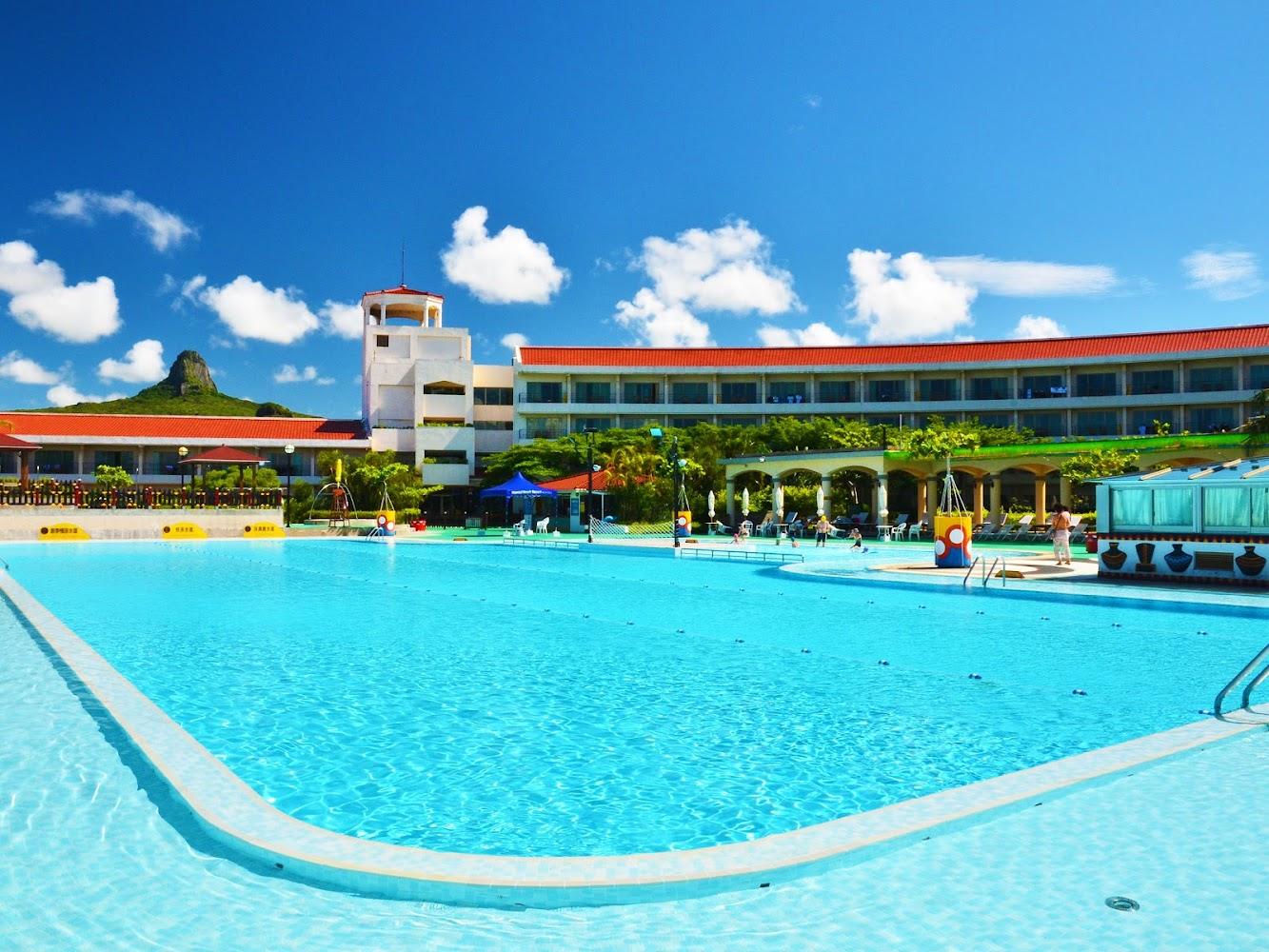 【2026墾丁住宿】直通小灣沙灘隧道！墾丁福華獨擁海景第一排與梅花鹿園，開箱南台灣最強親子渡假聖地