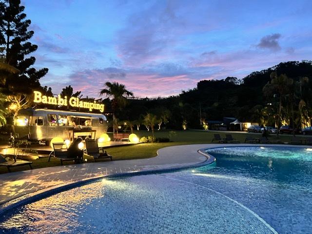 2026全台豪華露營Glamping推薦》斑比跳跳、向海那漾領軍！盤點7大絕美懶人露營聖地，免裝備享受頂級奢華