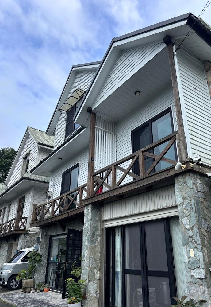 2026阿里山住宿推薦懶人包！首推溫馨艾米民宿與奢華英迪格，看日出追雲海必住清單