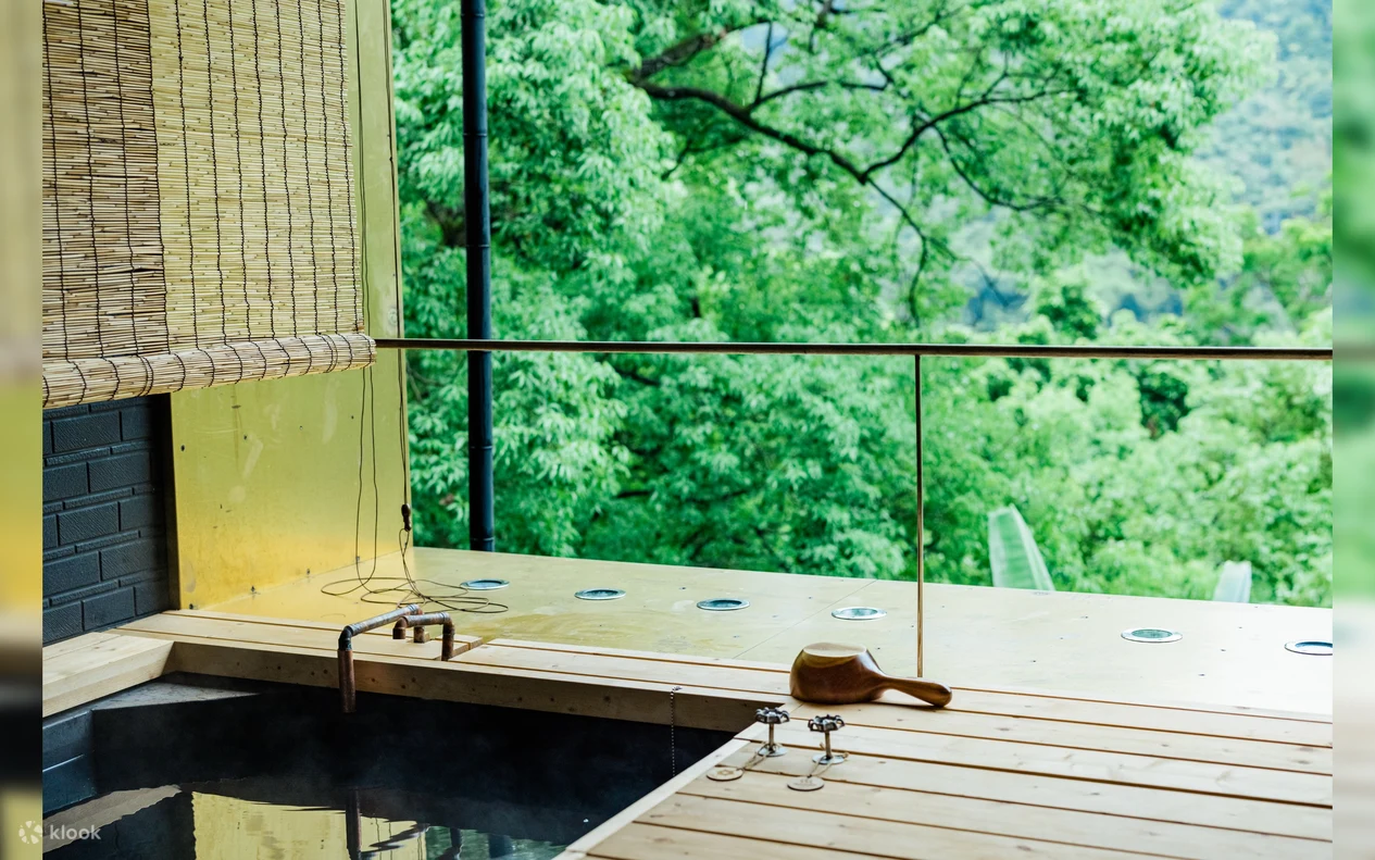 假日不過夜也能出走，烏來泡湯三小時，把山城溫度、食物香氣一次收好