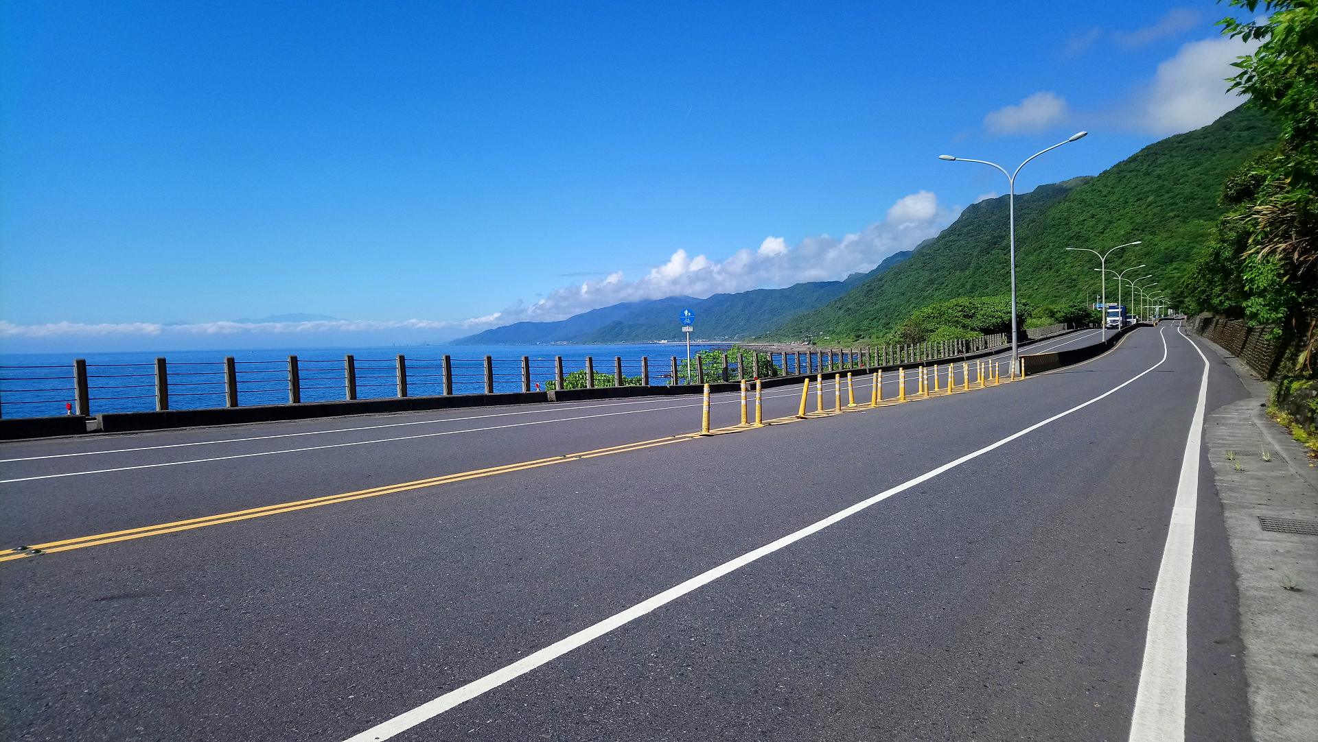台二線公路依山傍海，是自駕出遊的絕佳路線