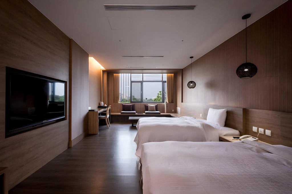 斗南御品王朝旅店的外觀與氛圍