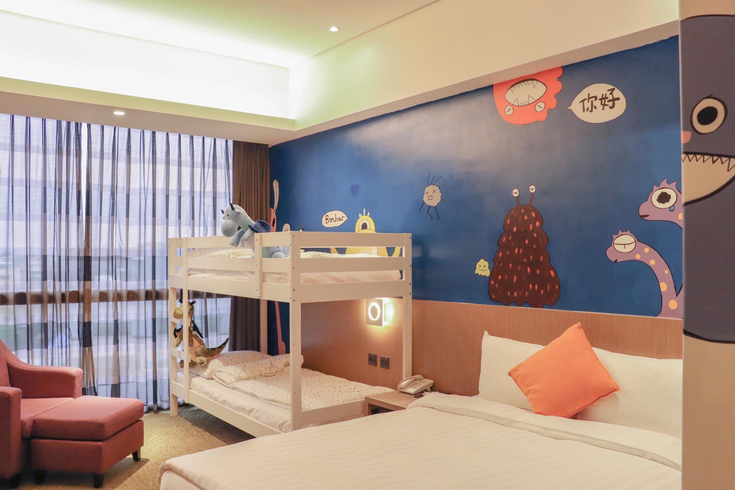 把假期交給嘉義親子飯店樂億皇家渡假酒店，從遊戲室一路玩到文化路夜市