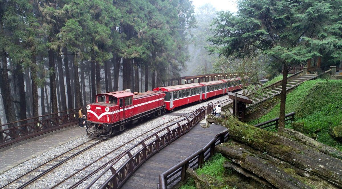 Alishan Forest Railway Red Train Taiwan E1755073438790