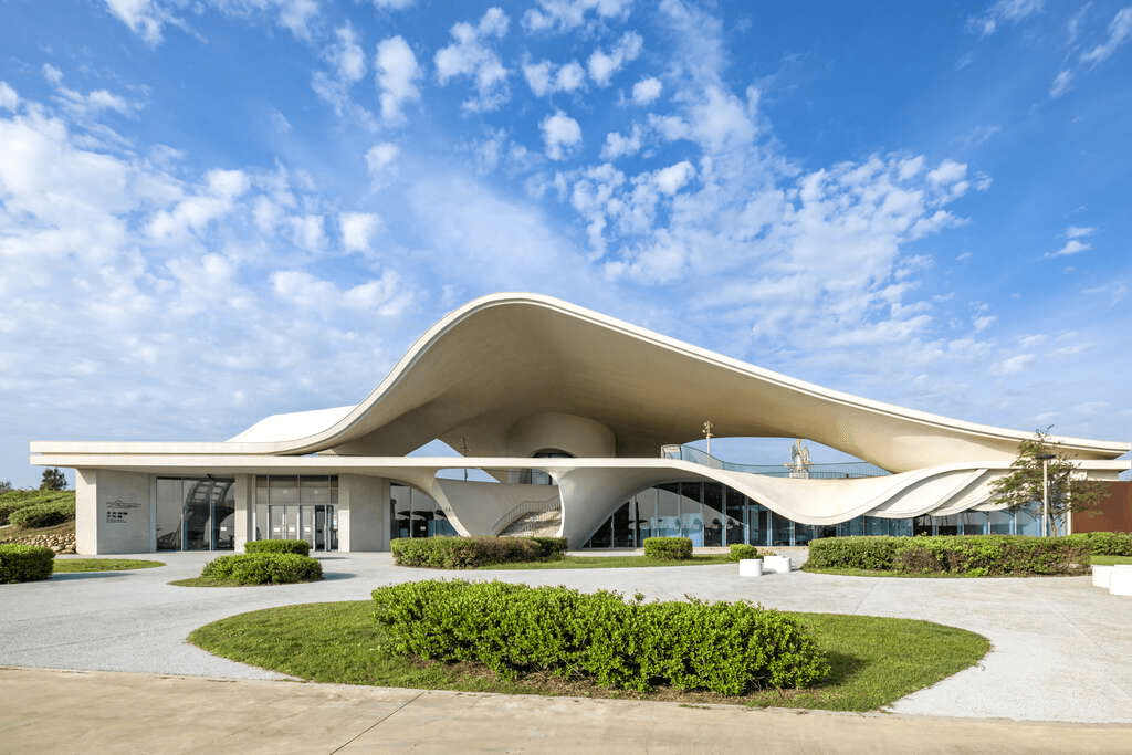 從永安漁港轉進新屋海岸線，走進永安海螺文化體驗園區，讓海風帶你認識這座靠海生活的地方