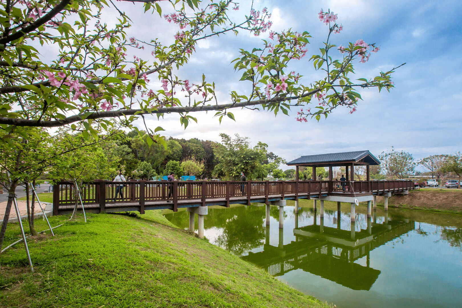在臺南山上花園水道博物館，看百年水道建築與自然景觀交織出獨特風景