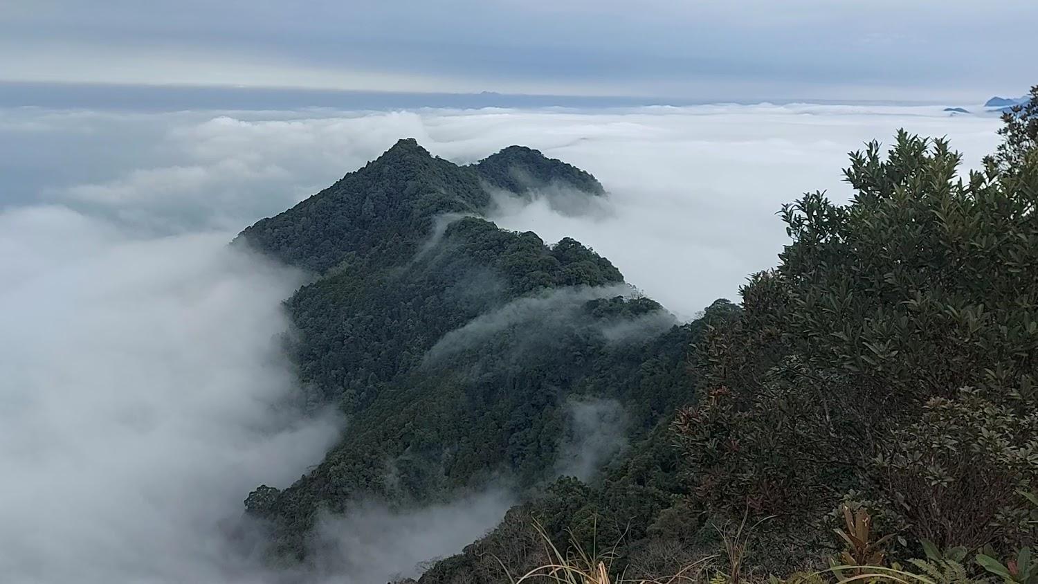 2026 苗栗登山步道推薦》仙山攀岩挑戰、加里山絕美雲海，4 條週末必訪 CP 值路線攻略