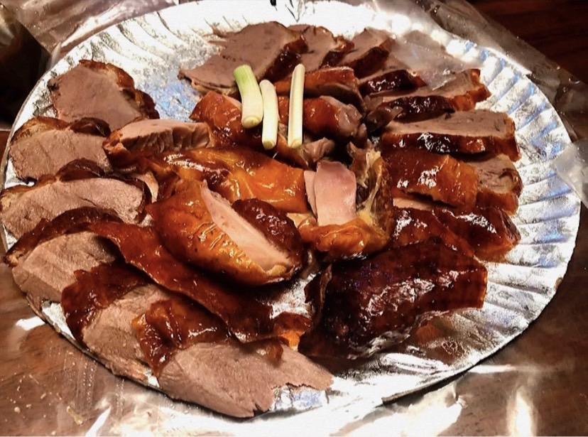 2026金門美食攻略：必吃富貴春烤鴨、道地廣東粥，老饕最愛的在地滋味全收錄！