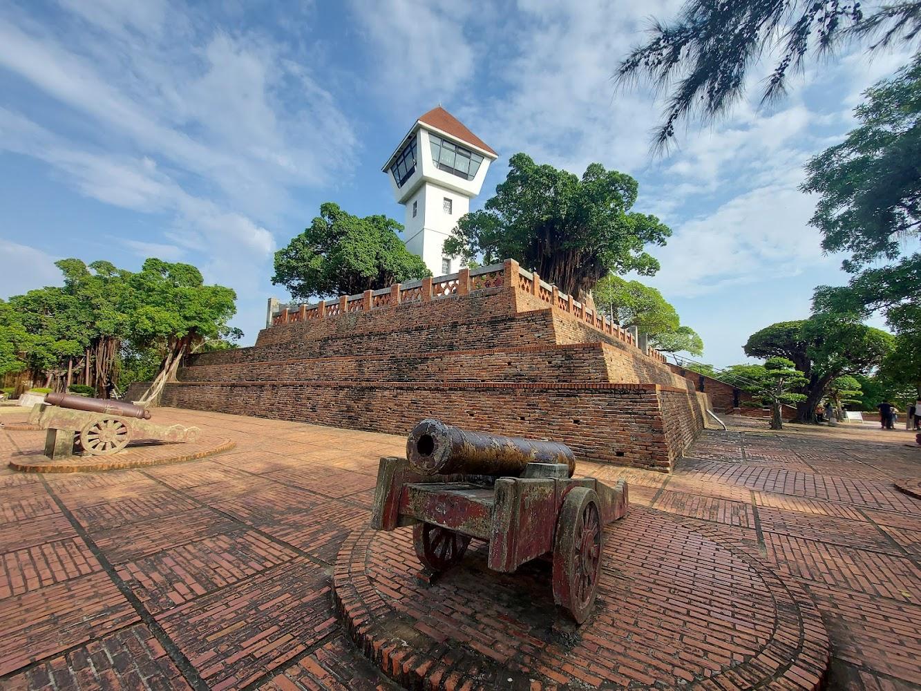 台南安平古堡：穿越台灣四百年歷史，探索熱蘭遮城遺構、安平樹屋與府城在地美食