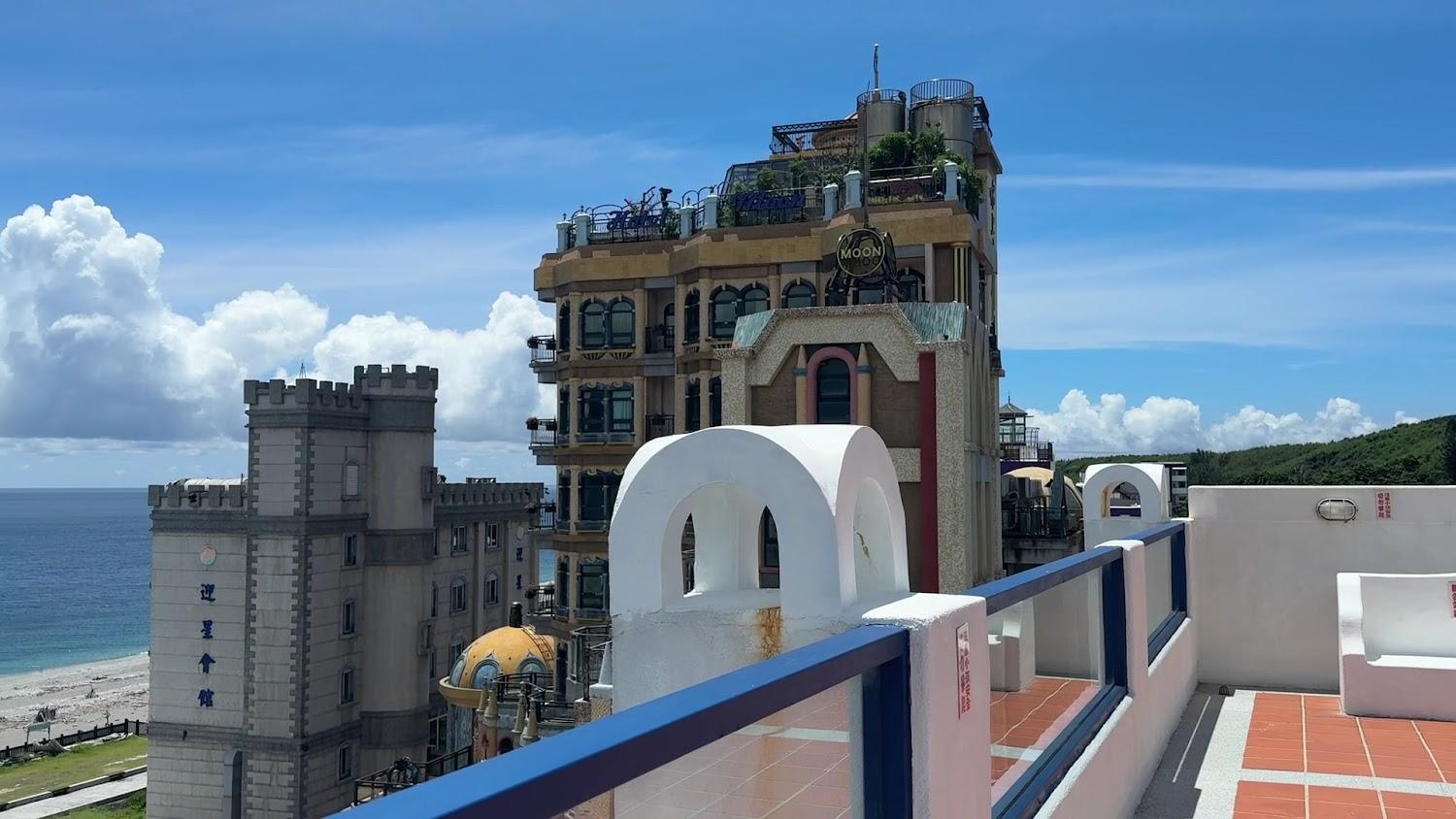 2026花蓮新城必住！七星潭渡假飯店：地中海風建築、無敵海景第一排的慢活約會首選