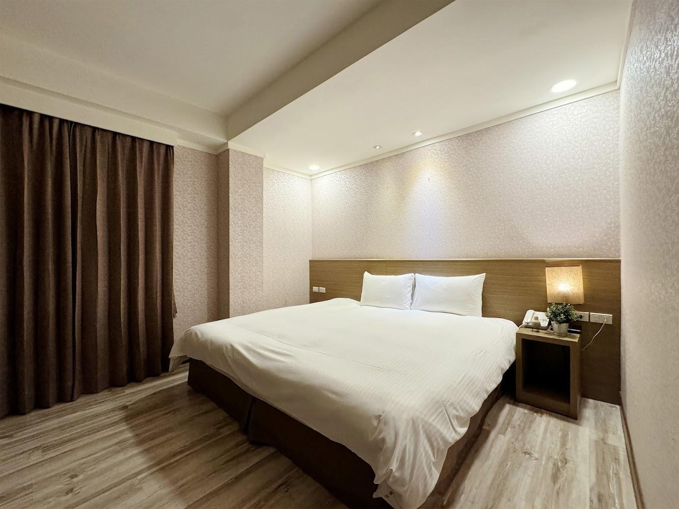 【2026花蓮住宿推薦】路境行旅花蓮文化館：平日1199元入住菁英家庭房，市區靜巷內的慢活充電站