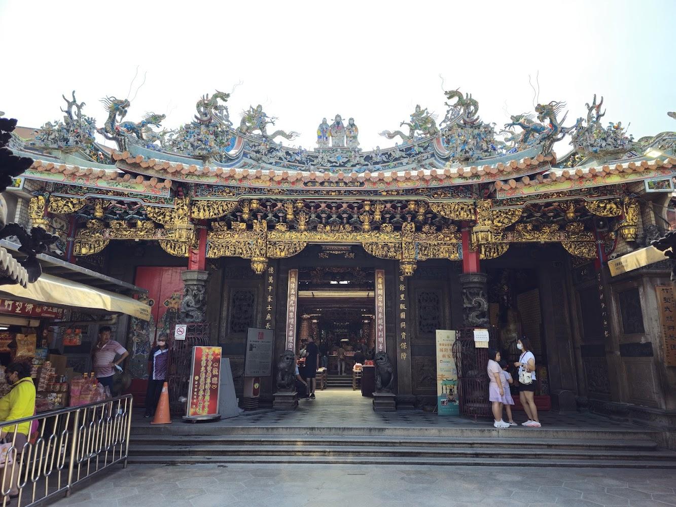 2026新竹都城隍廟美食文化攻略：品味百年古剎建築藝術與必吃廟口小吃地圖