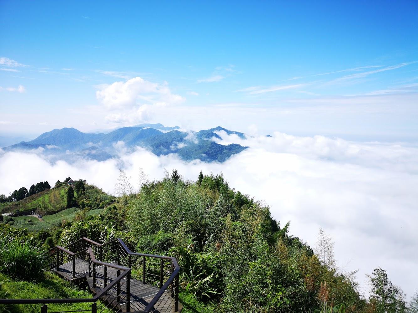 2026 阿里山隙頂雲海全攻略：二延平步道雙時段「金光日出、夕照雲瀑」夢幻仙境