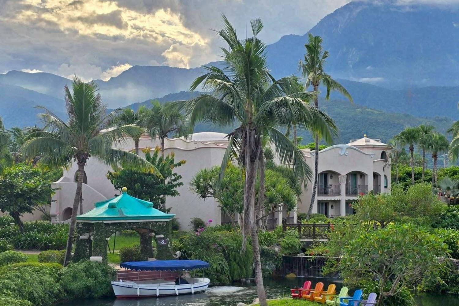 2026花蓮渡假首選！理想大地限時 NT$4,999 升等蜜月客房，2.2公里運河遊艇體驗宛如置身歐洲