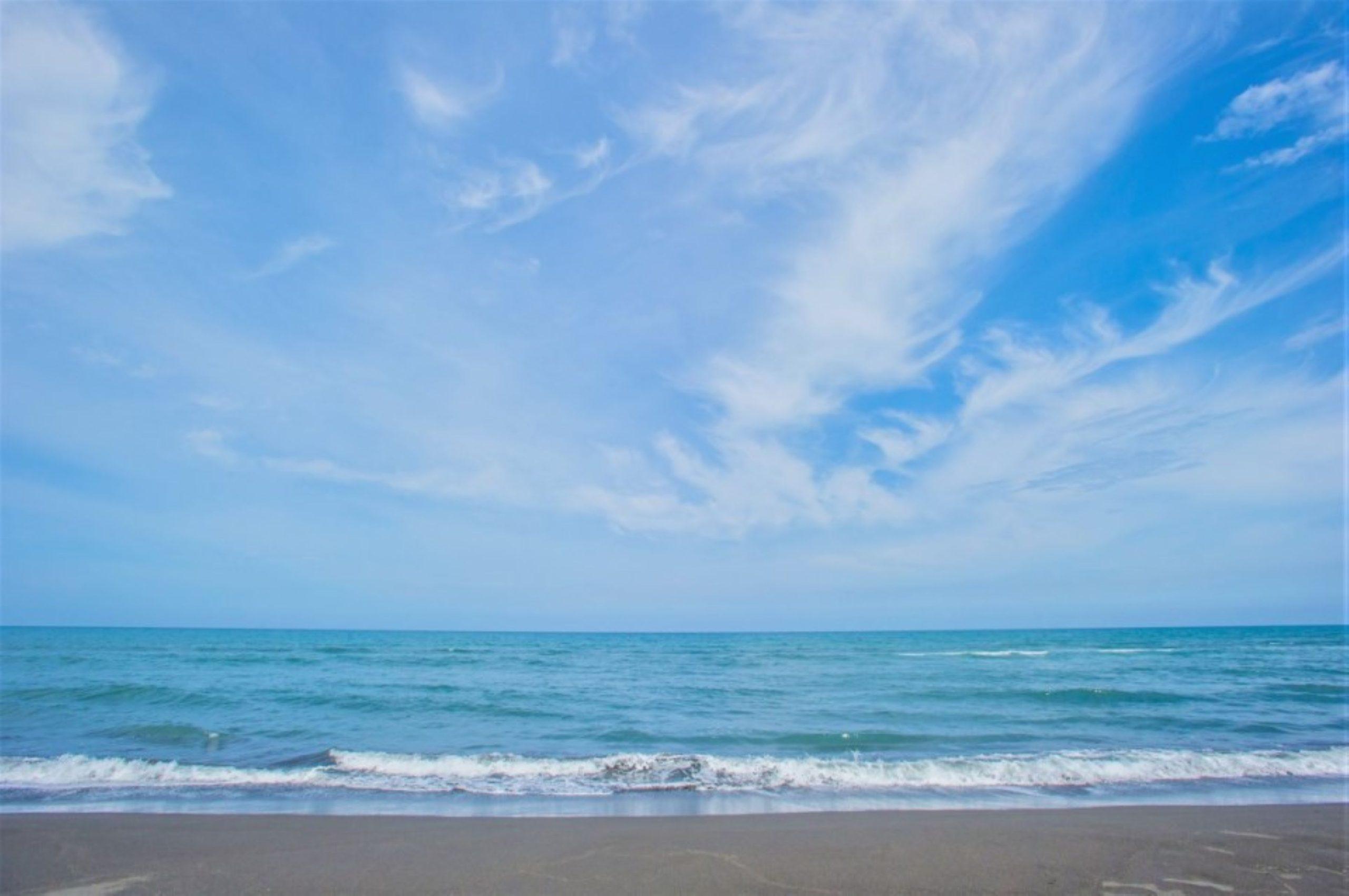 把煩惱留在城市之外，來宜蘭海邊聽浪拍岸直到天色轉藍