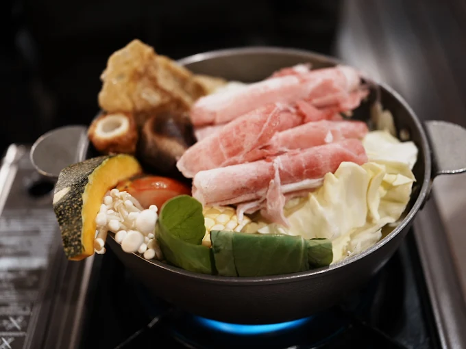 部落餐廳提供的豐盛泰雅風味套餐