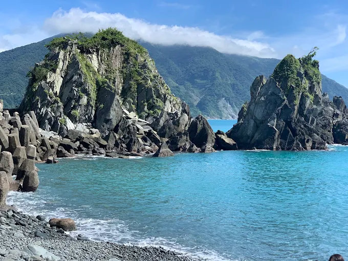 把煩惱留在城市之外，來宜蘭海邊聽浪拍岸直到天色轉藍