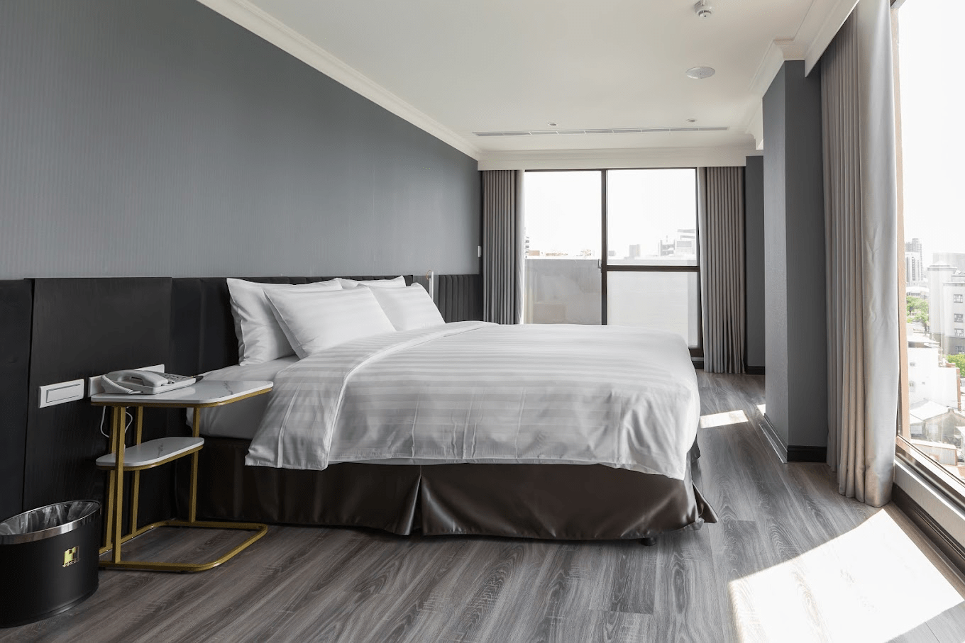 當旅行不再只是打卡，帝后大飯店讓你住進高雄日常，在街區間慢慢生活