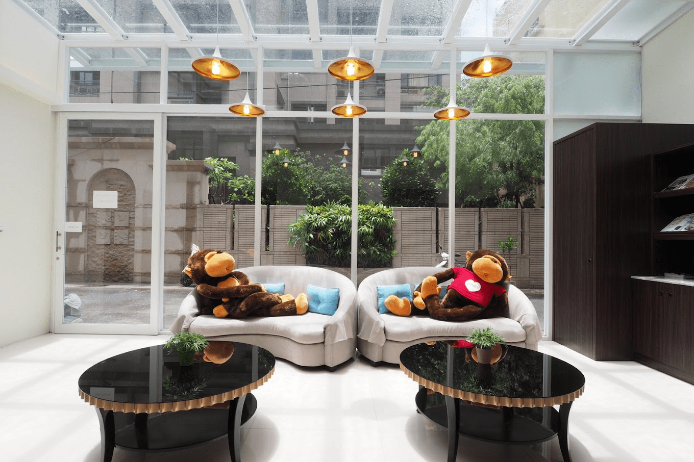 在六合夜市與街區之間停留，高雄都會商旅讓旅程多一點從容與生活溫度