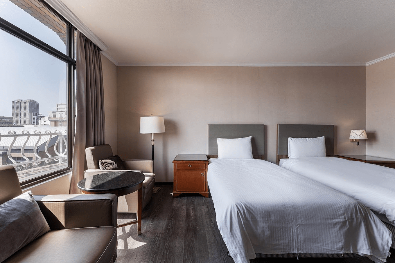 在城市核心找到休息空間，日月光新竹館讓你用最輕鬆方式感受新竹節奏