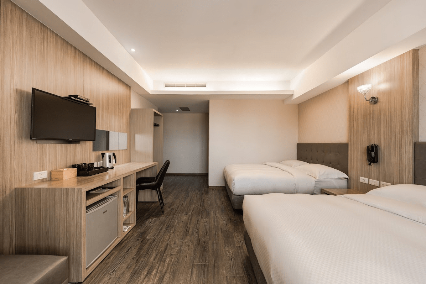 河堤國際商旅提供穩定可靠的服務品質