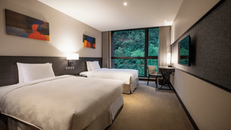 在生活與風景之間，選擇白金花園酒店，讓身心回到最平衡且自在的狀態