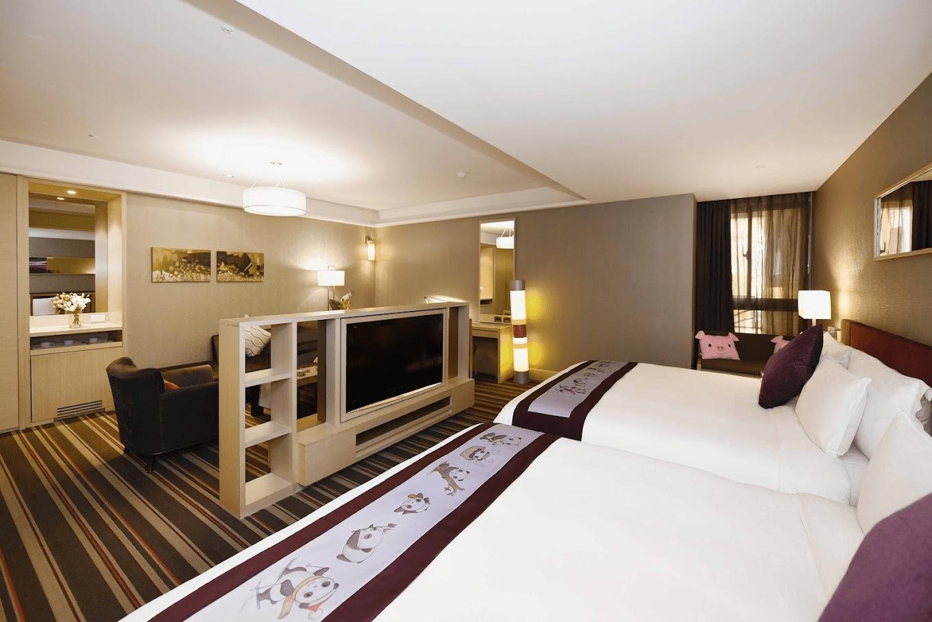 從白天的山城到夜晚的靜謐，福容台北二館陪你走過一段不趕時間的旅行